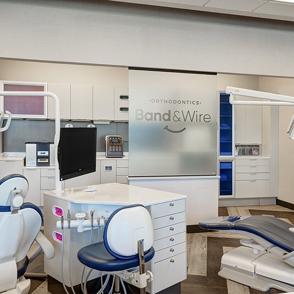 band-and-wire-orthodontics-10